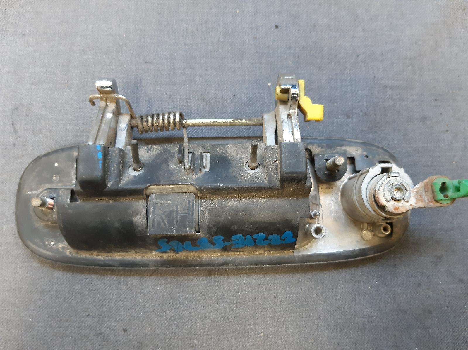 1995 NISSAN BLUEBIRD Door Handle Contact us for Photo