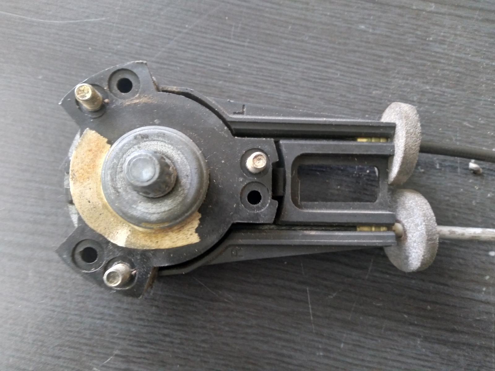 1989 MAZDA 323 Right Front Window Reg/Motor Contact us for Photo