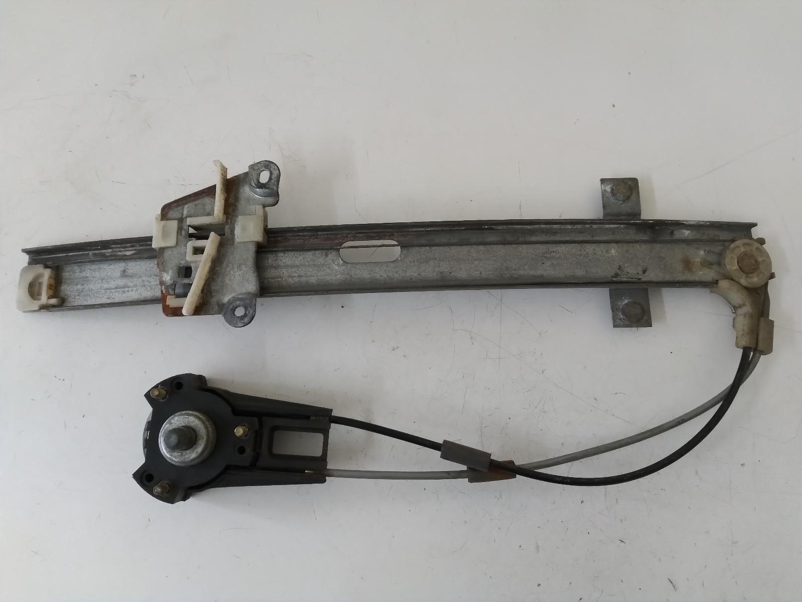 1989 MAZDA 323 Right Front Window Reg/Motor Contact us for Photo