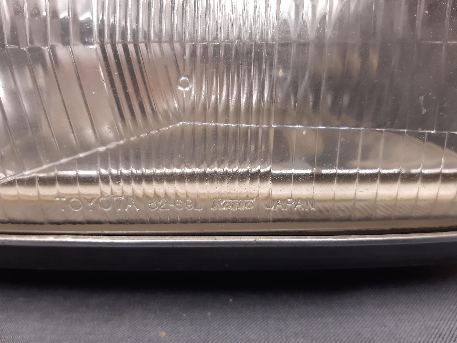 1990 TOYOTA CAMRY Left Headlamp Contact us for Photo