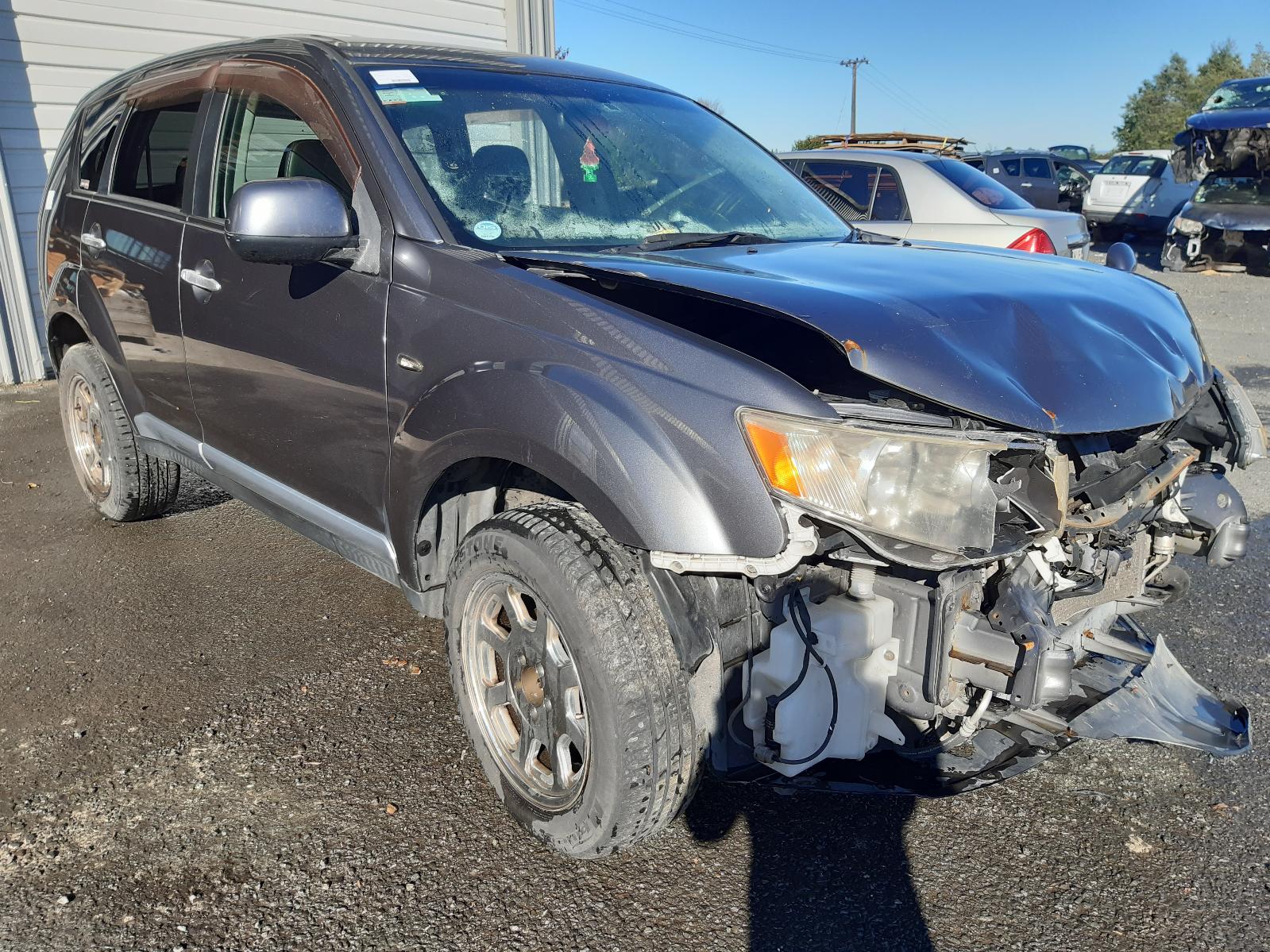 View Auto part R/Bar Bracket/Reinfo MITSUBISHI OUTLANDER 2006