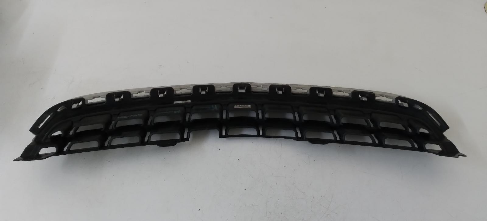 2012 HOLDEN CAPTIVA Grille Contact us for Photo