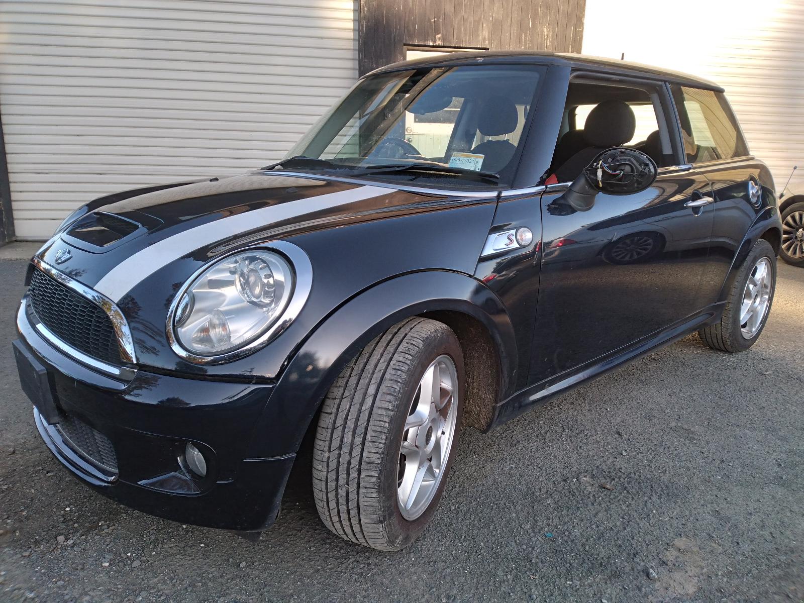 View Auto part Left Driveshaft MINI COOPER 2007