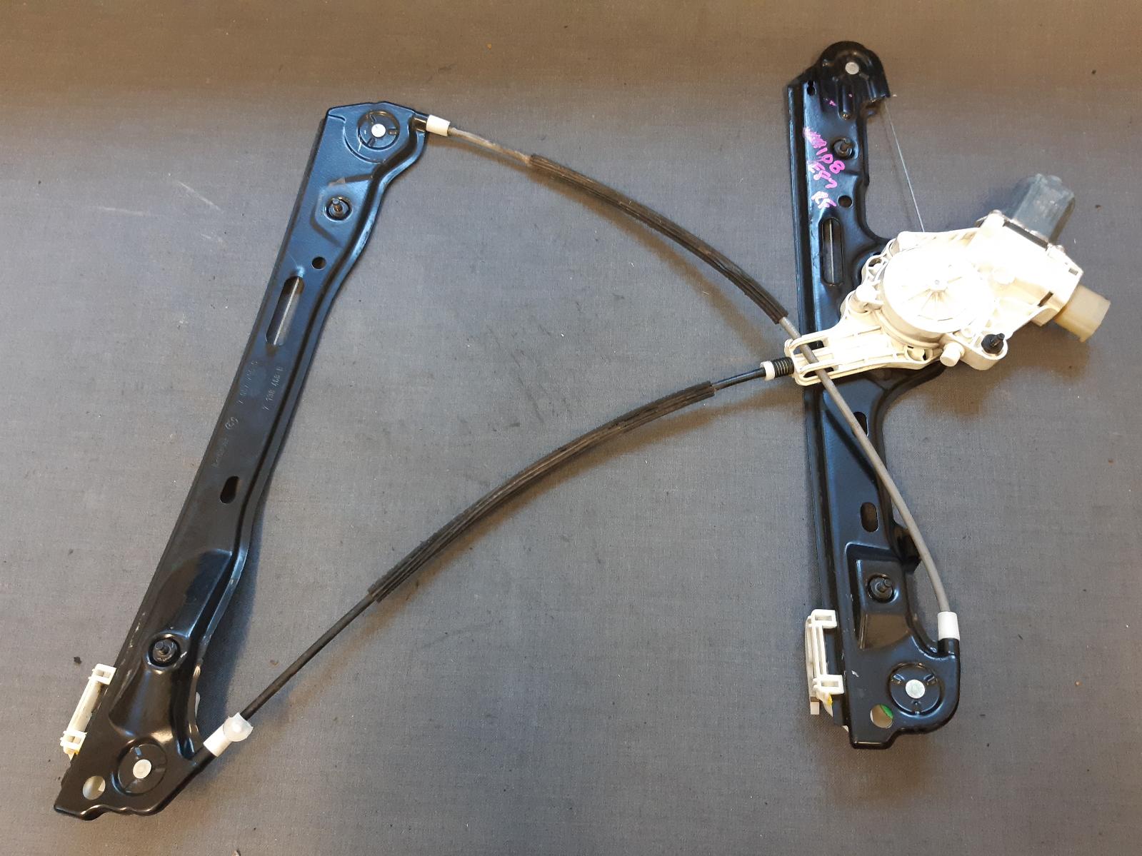 2007 BMW 1 SERIES Right Front Window Reg/Motor Contact us for Photo