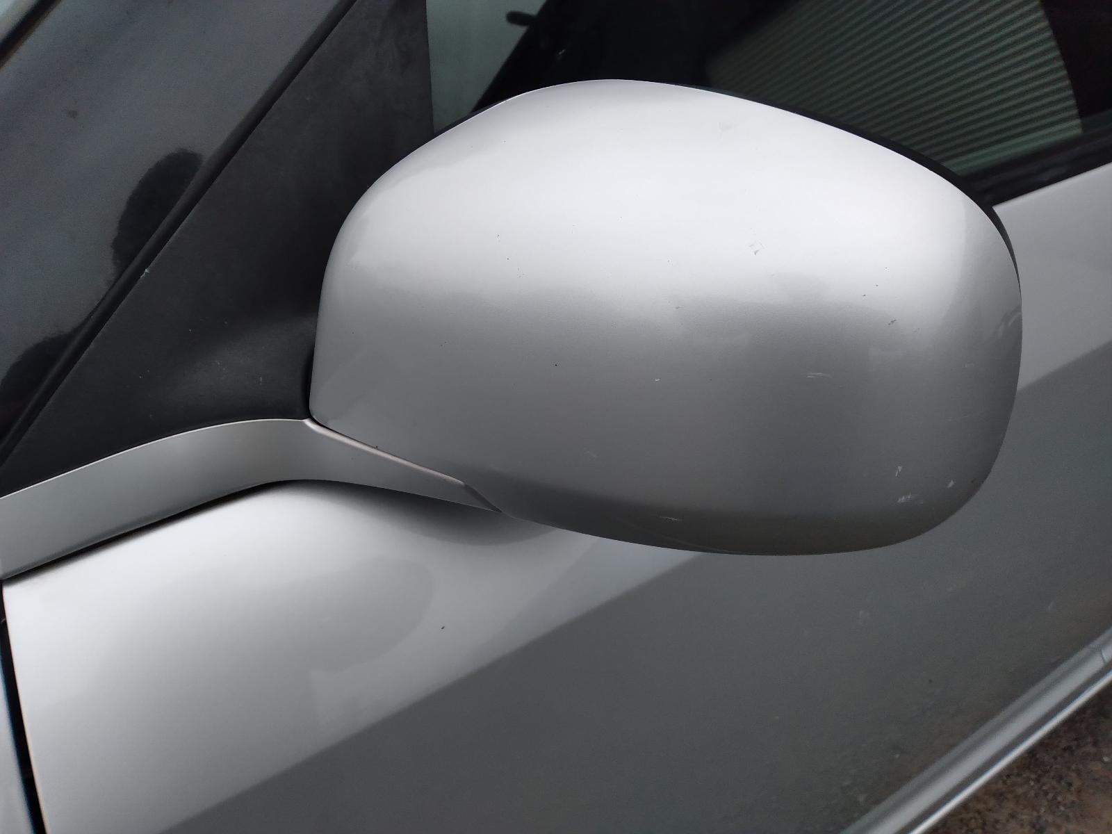 2010 SUZUKI SWIFT Right Front Window Reg/Motor Contact us for Photo