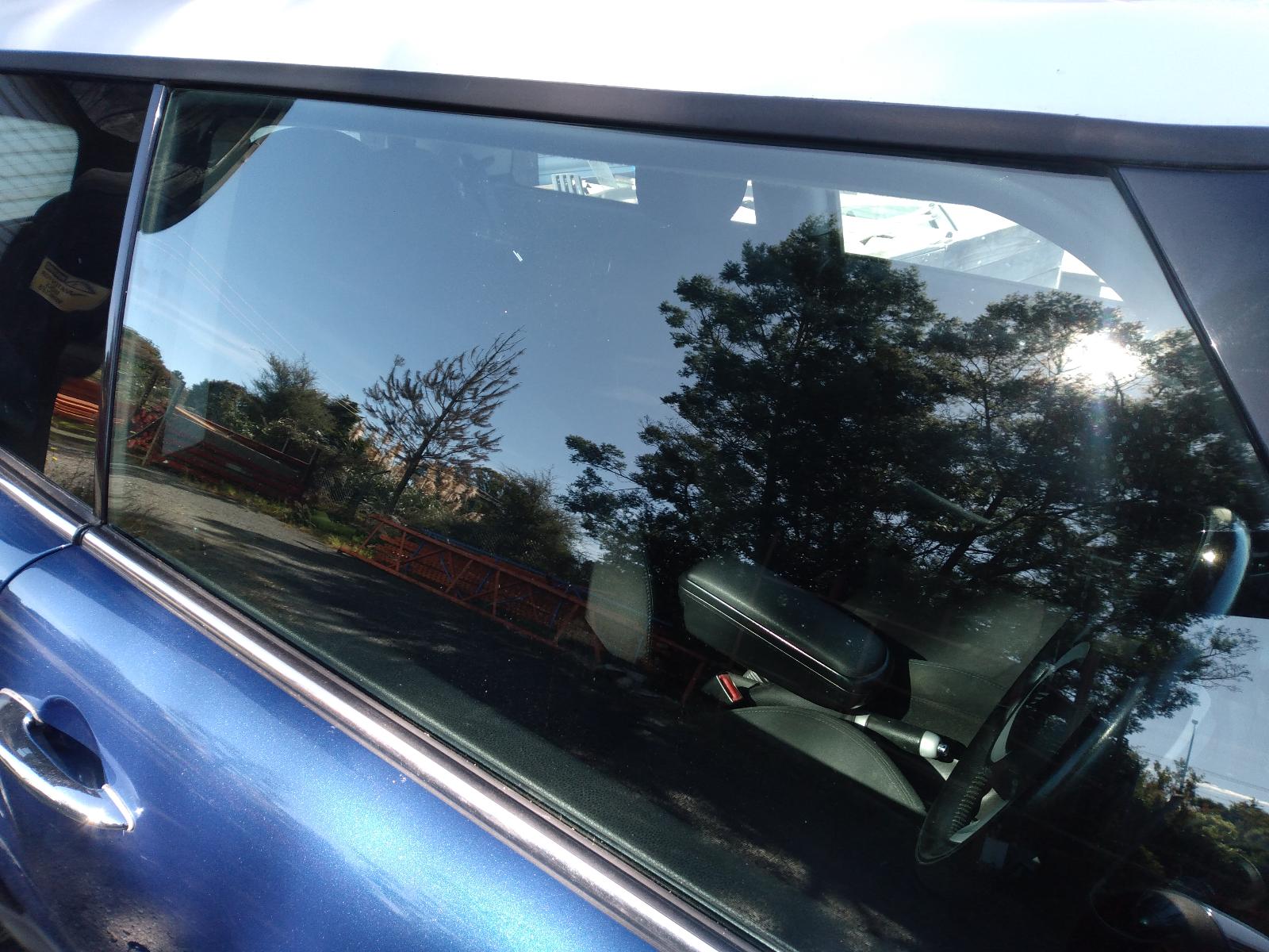 View MINI COOPER 2009 2 Door Hatchback Breaking