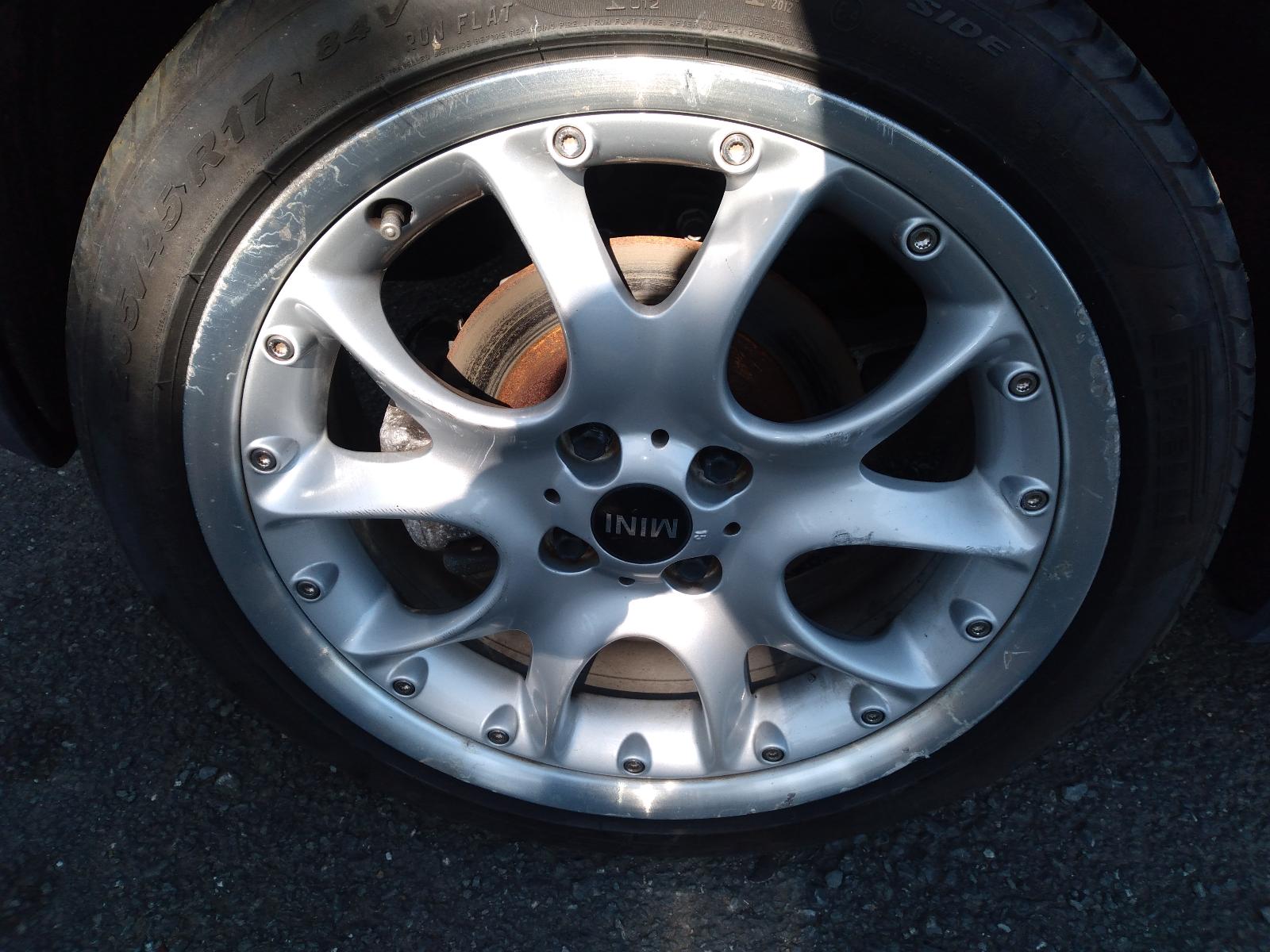 View MINI COOPER 2009 2 Door Hatchback Breaking