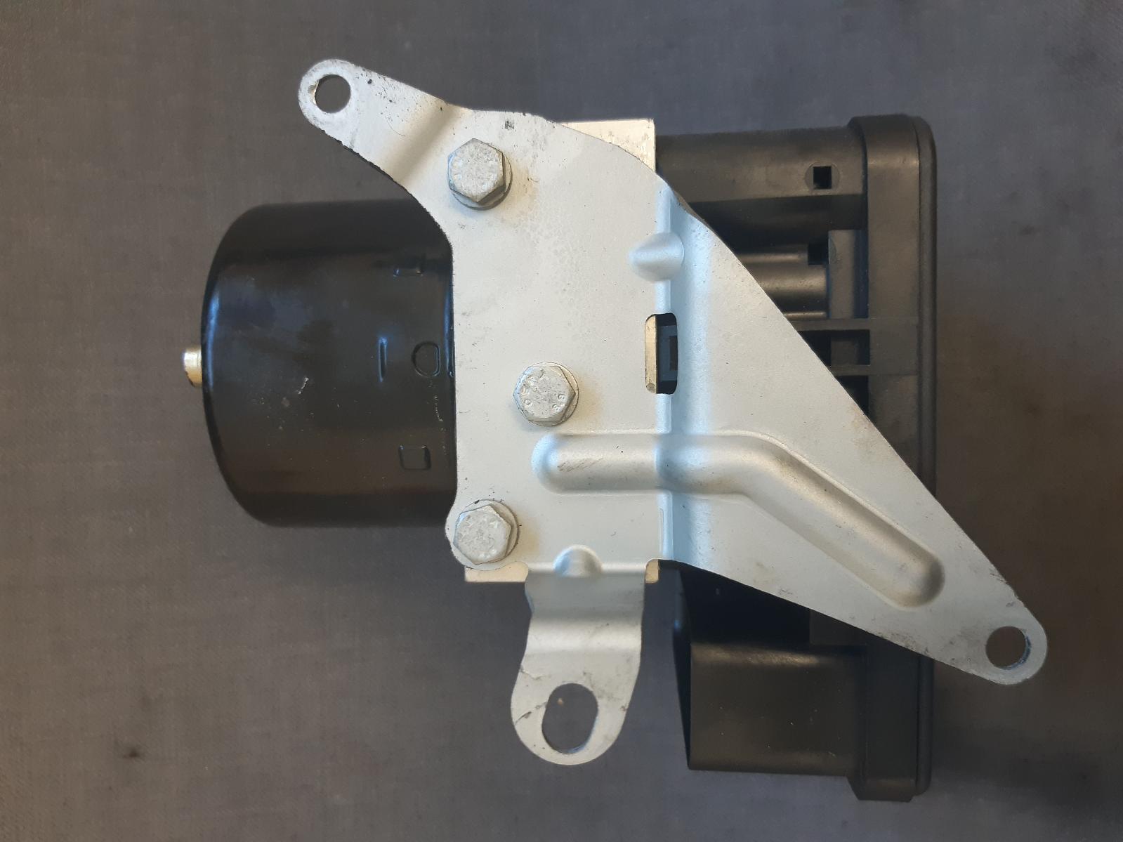 2006 BMW 3 SERIES Abs Pump/Modulator Contact us for Photo