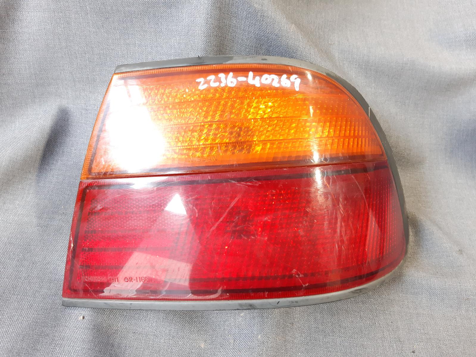 View Auto part Right Taillight DATSUN SUNNY 1994