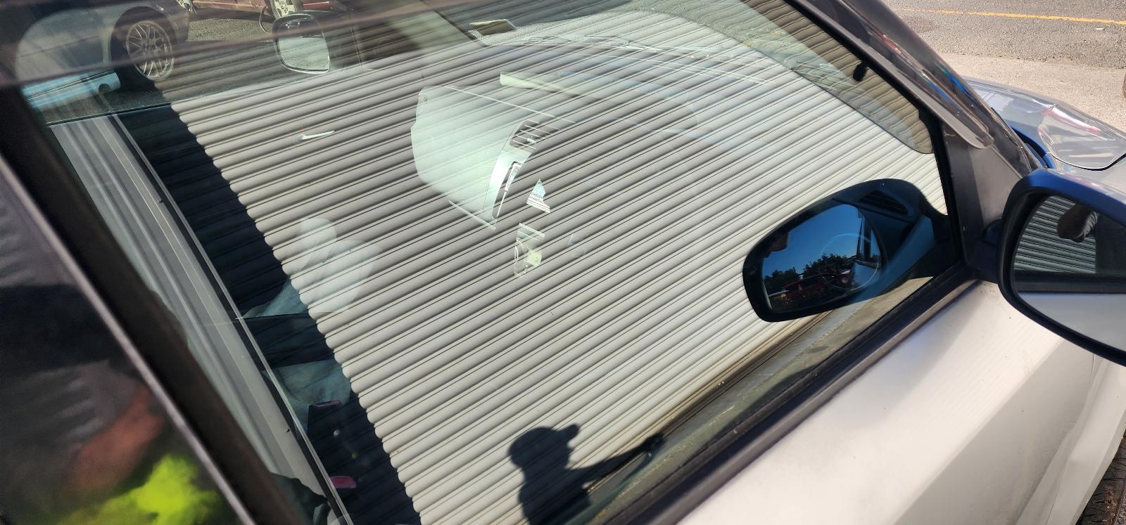 2008 SUZUKI SWIFT Right Rear Door Window Contact us for Photo