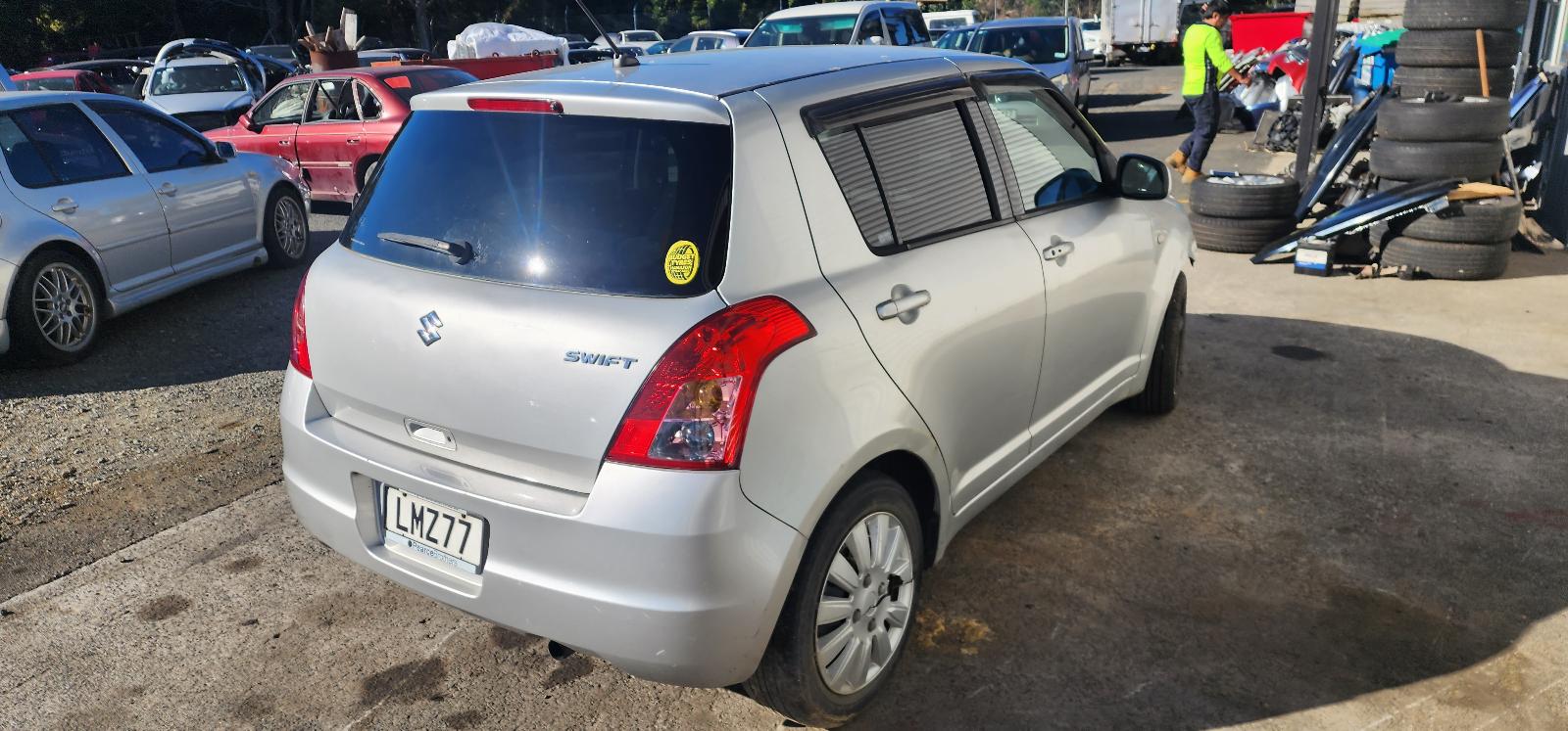 2008 SUZUKI SWIFT Right Rear Door Window Contact us for Photo