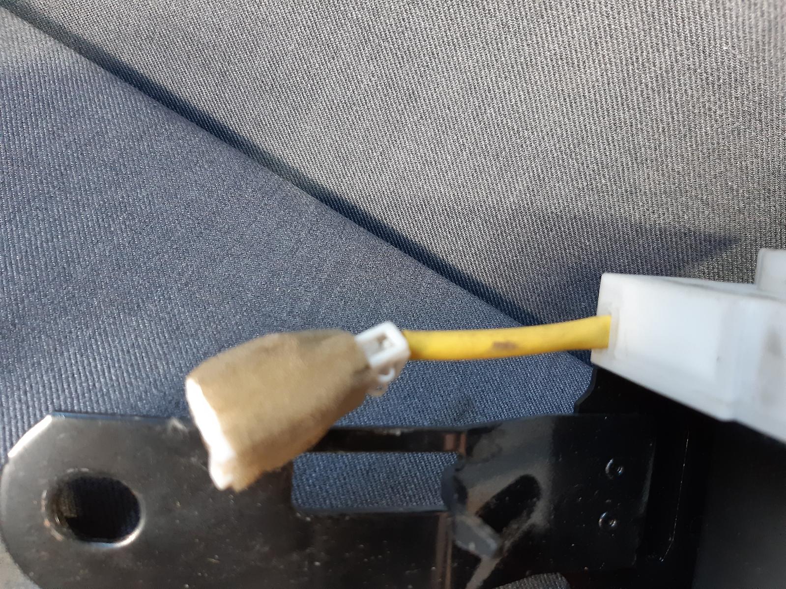 1995 MITSUBISHI LANCER Seatbelt/Stalk Contact us for Photo