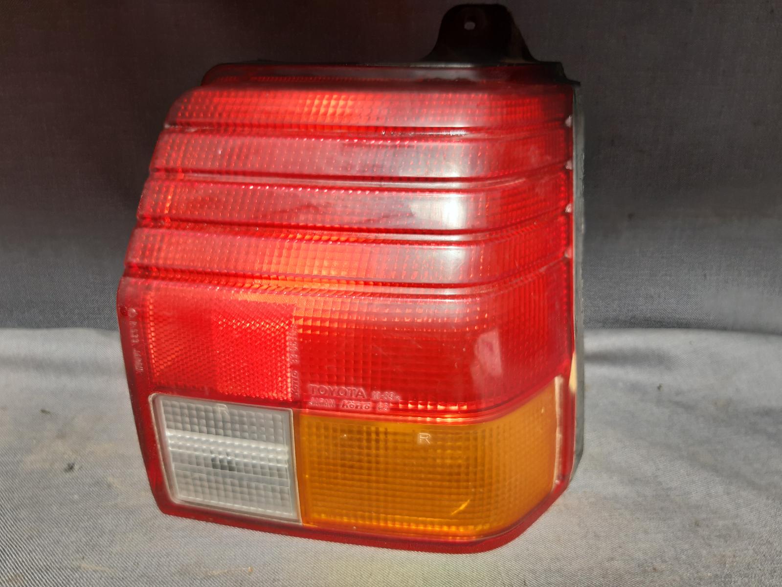View Auto part Right Taillight TOYOTA STARLET 1988