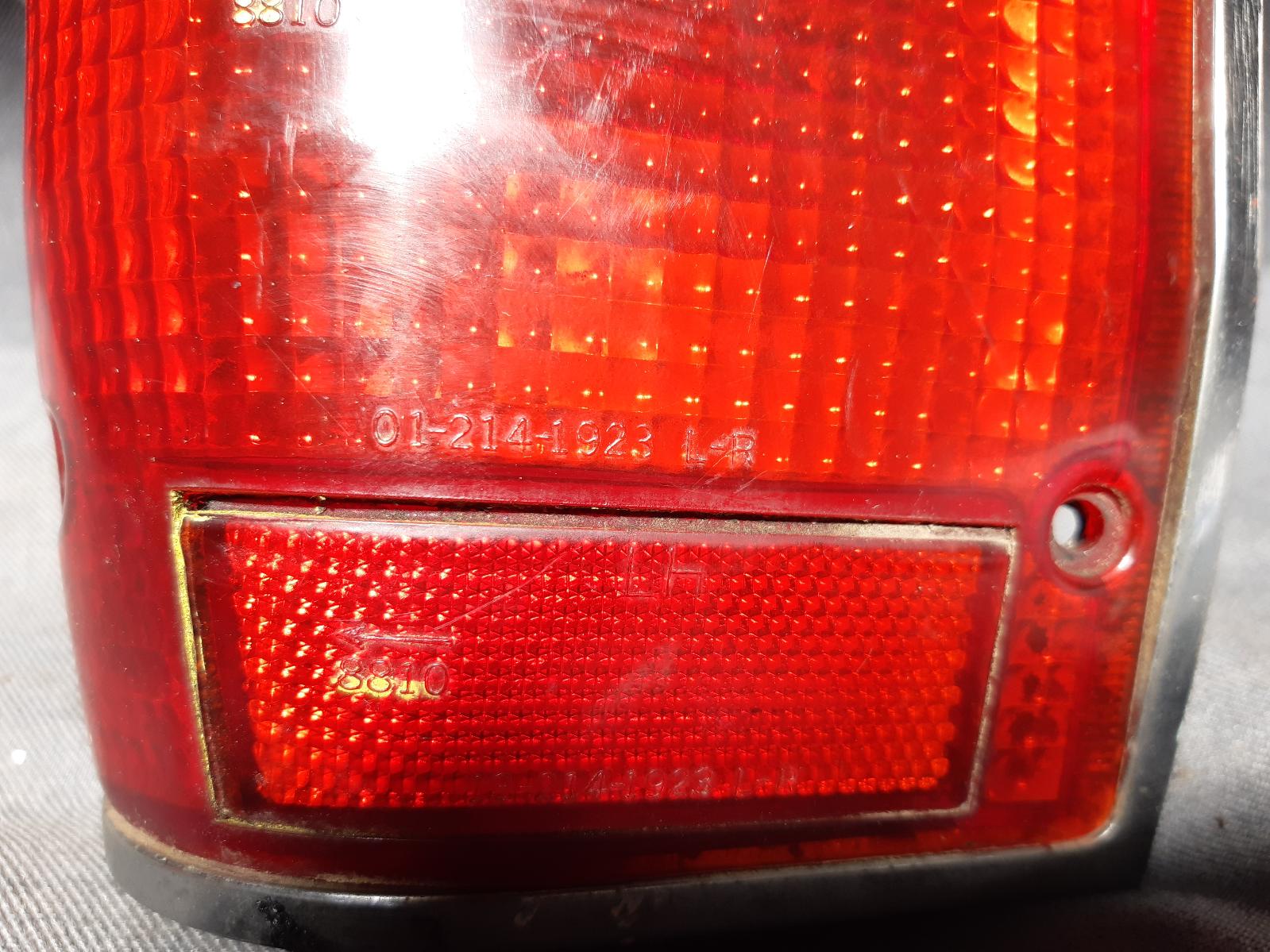 1988 MITSUBISHI L200 Left Taillight Contact us for Photo