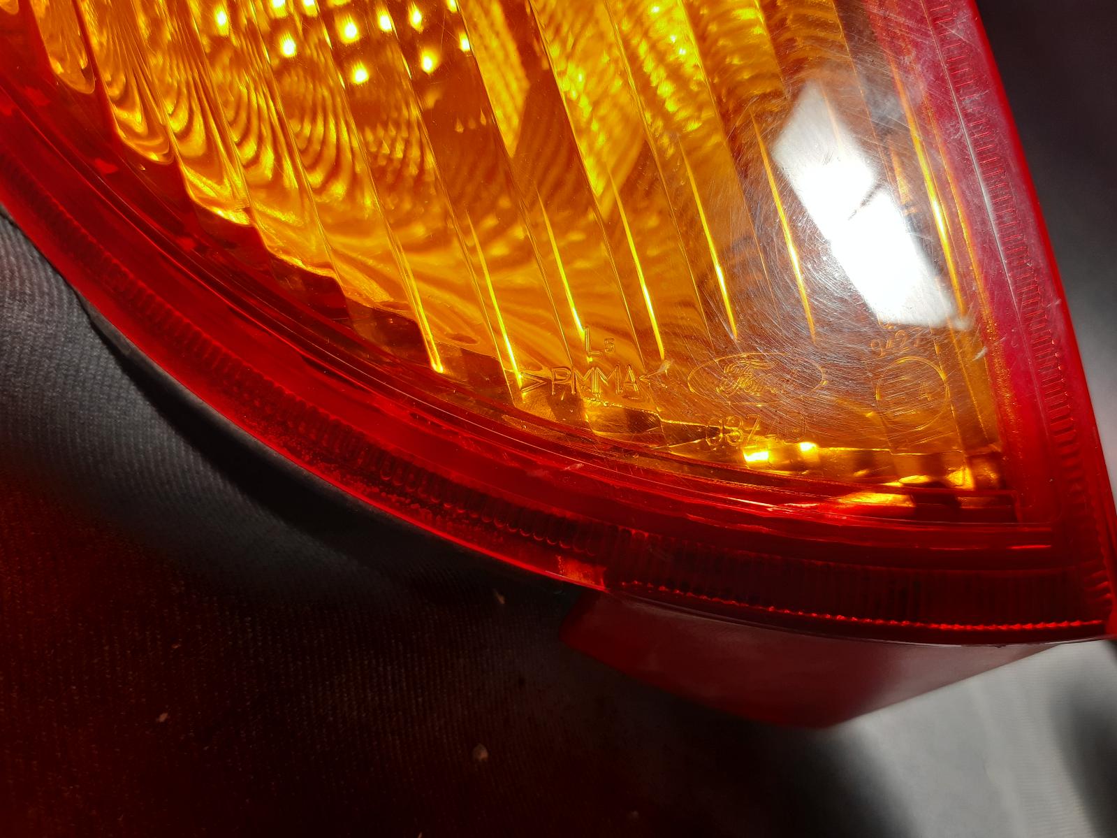 2002 FORD FOCUS Left Taillight Contact us for Photo