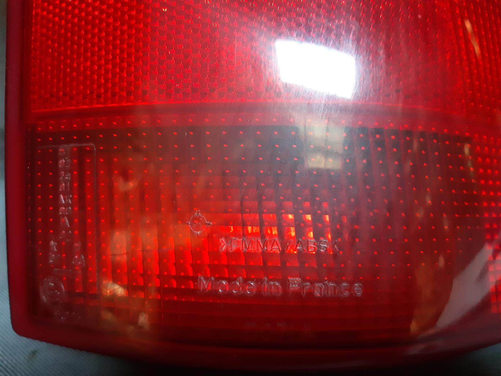 1996 FORD MONDEO Right Taillight Contact us for Photo