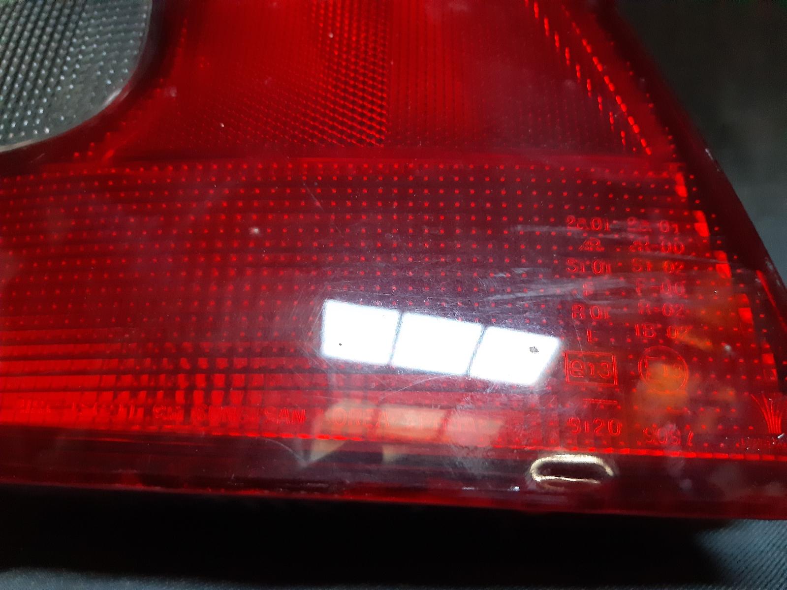 1998 DAEWOO NUBIRA Left Taillight Contact us for Photo