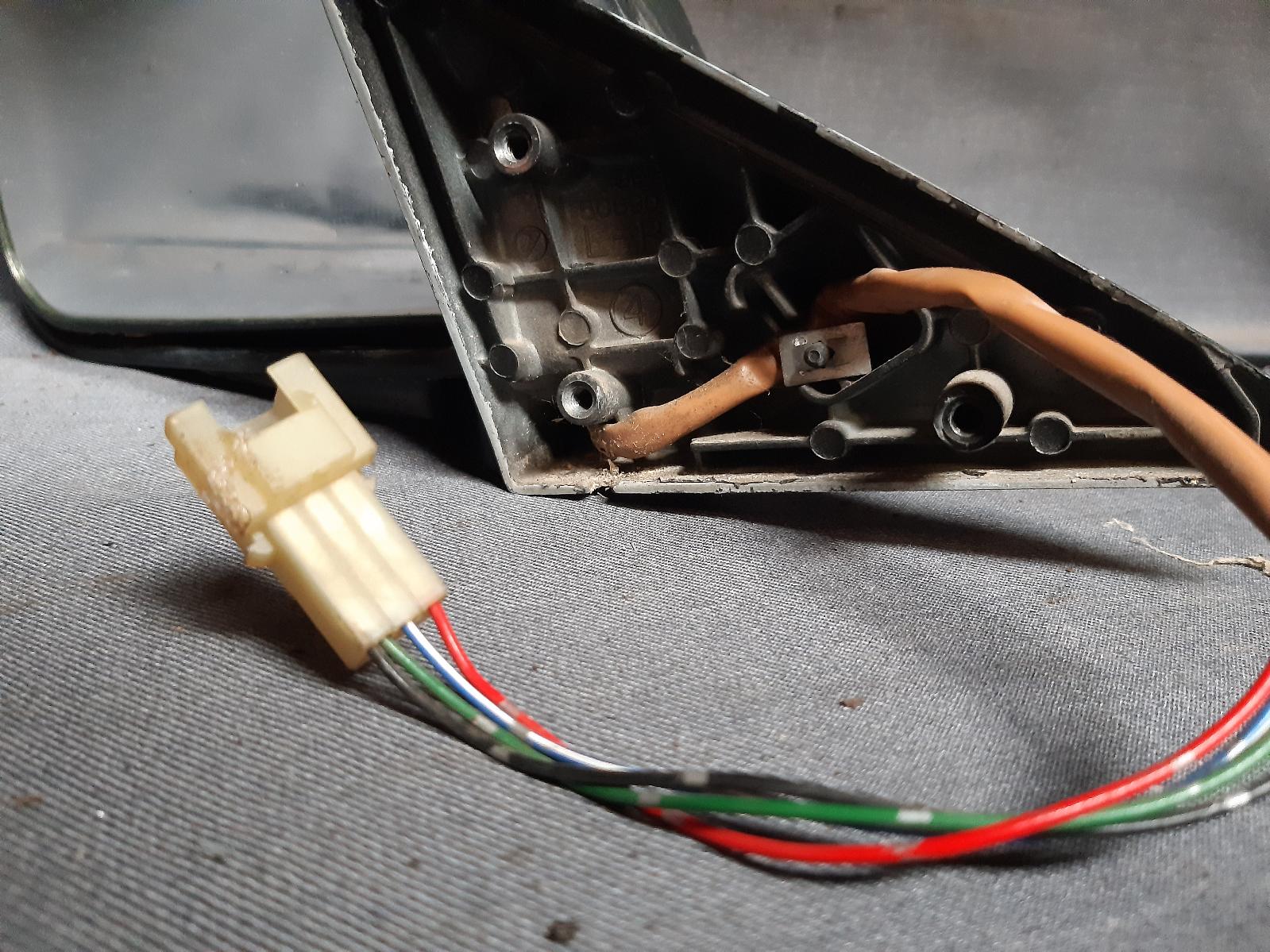 1994 SUBARU IMPREZA Left Door Mirror Contact us for Photo