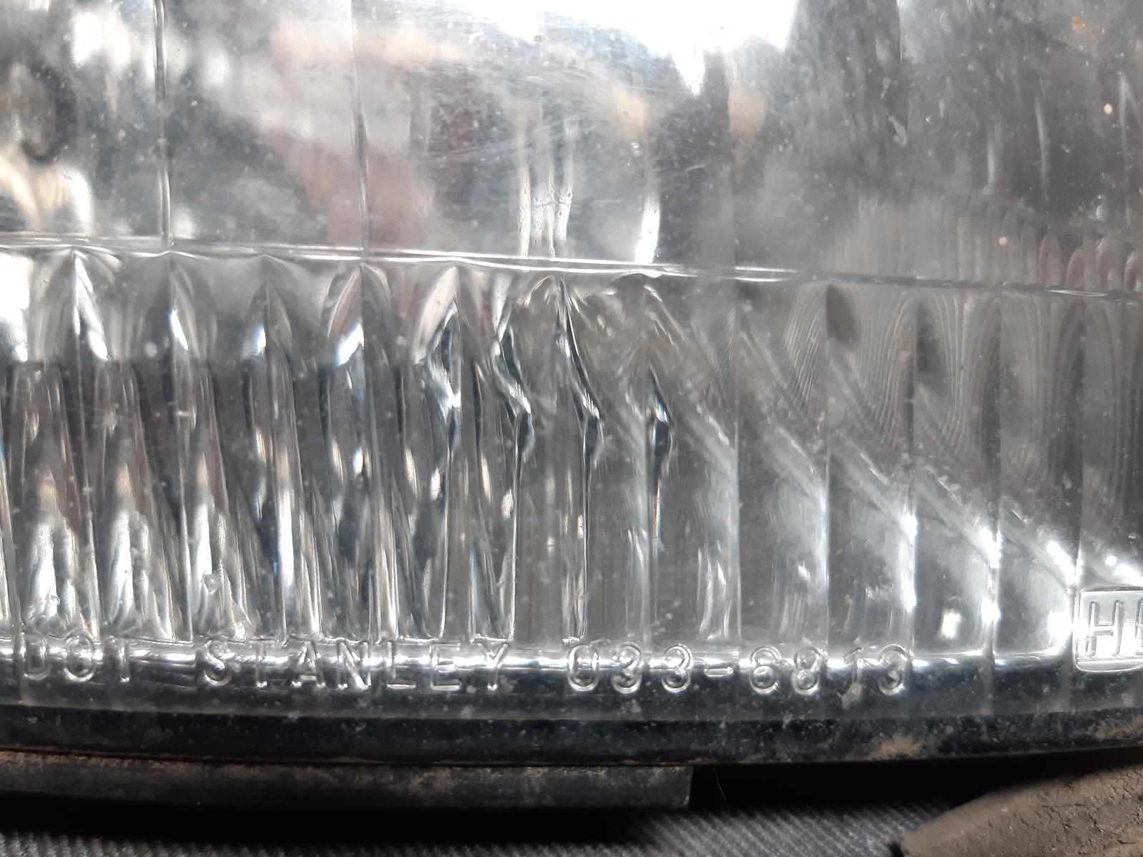 1996 MAZDA EUNOS Right Headlamp Contact us for Photo