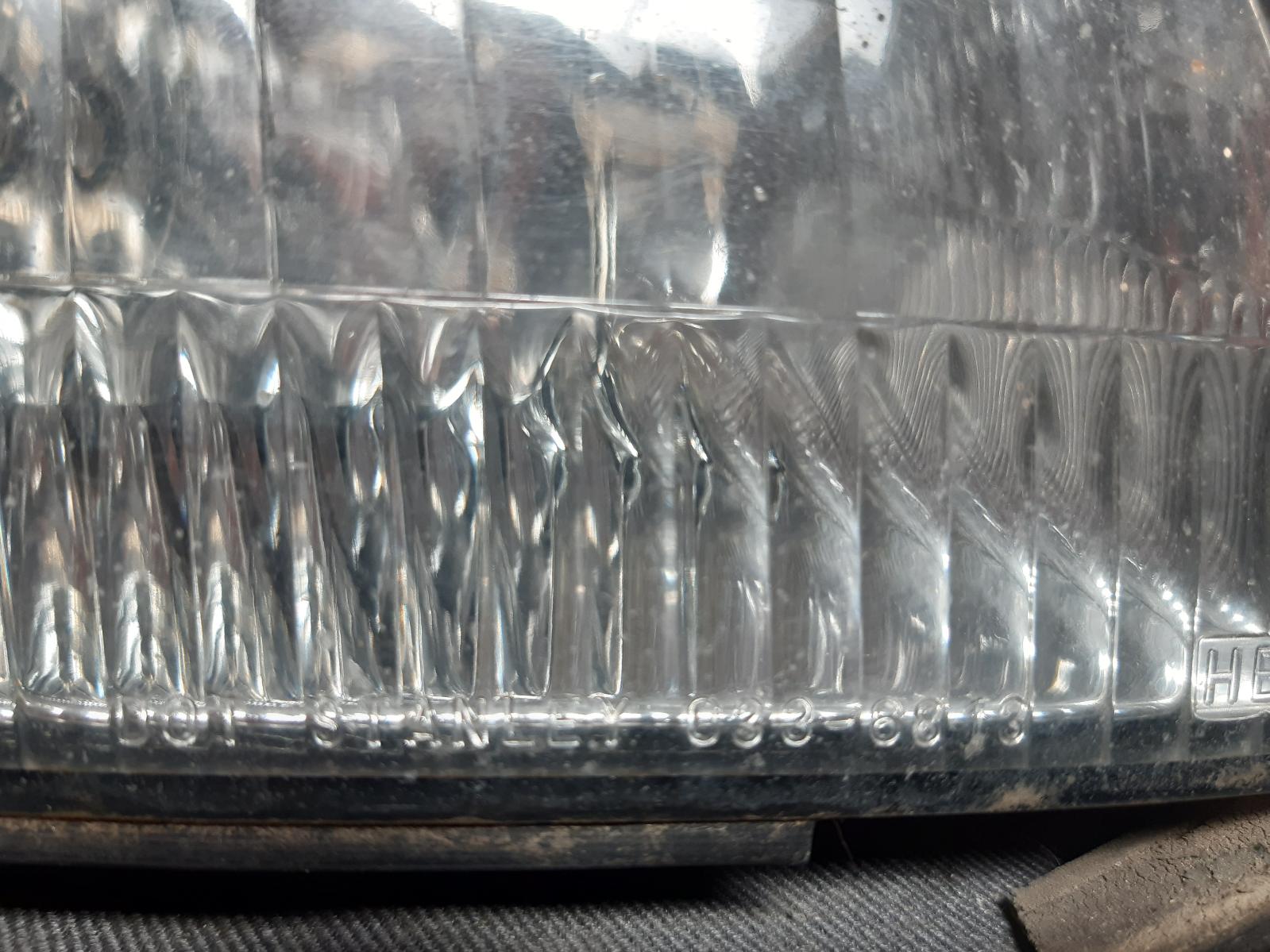 1996 MAZDA EUNOS Right Headlamp Contact us for Photo