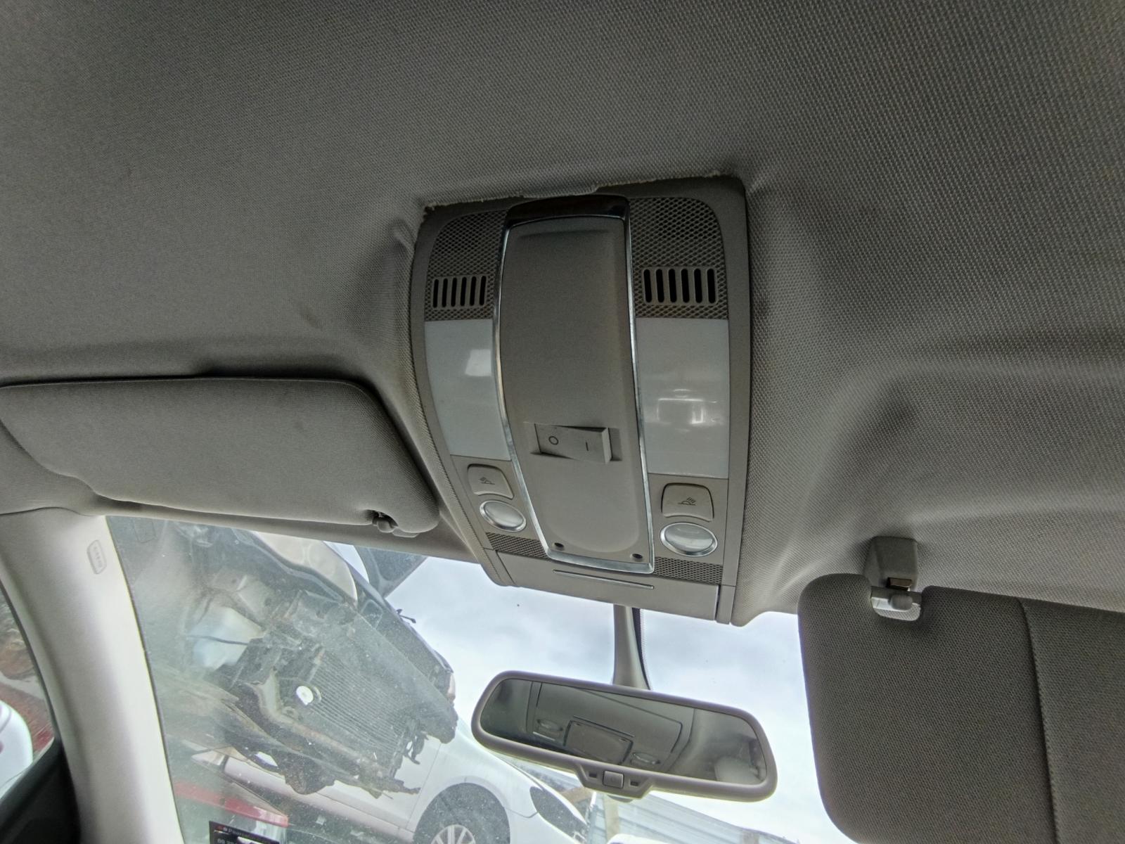 View AUDI Q7 2008 5_DOOR Station Wagon Breaking