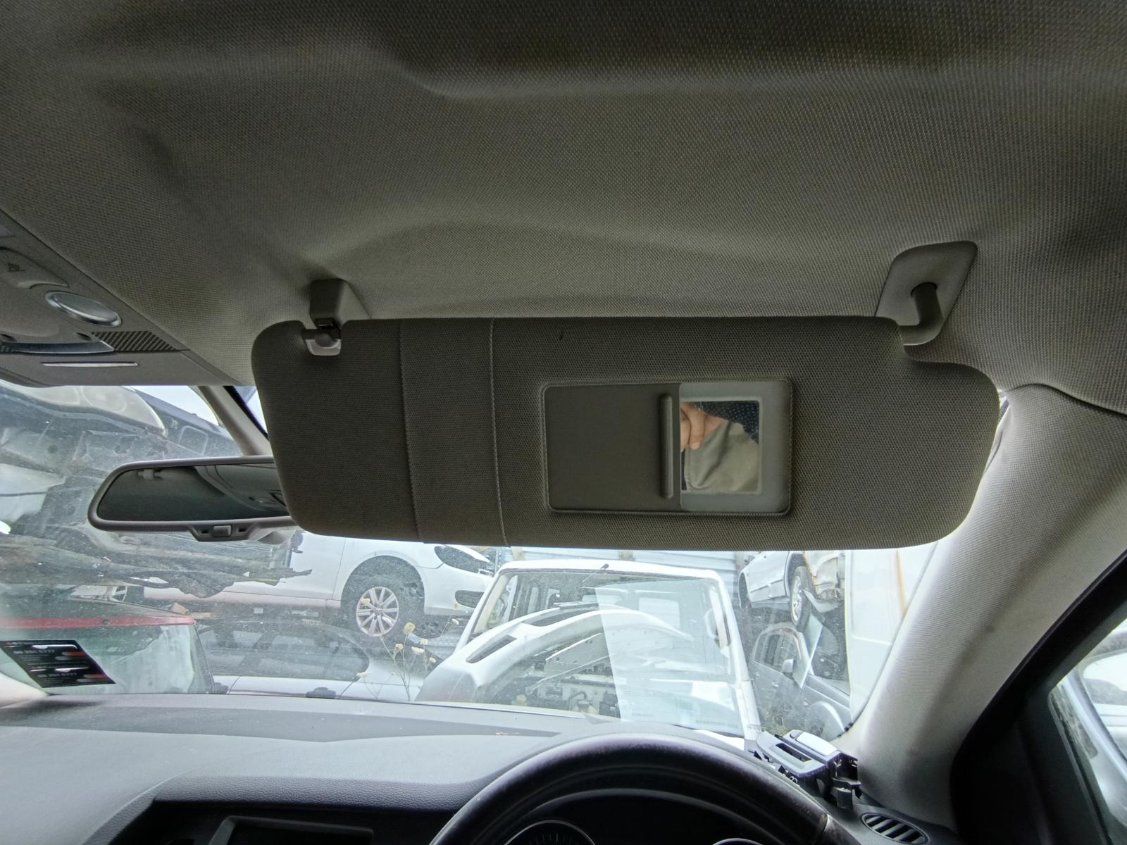 View AUDI Q7 2008 5_DOOR Station Wagon Breaking