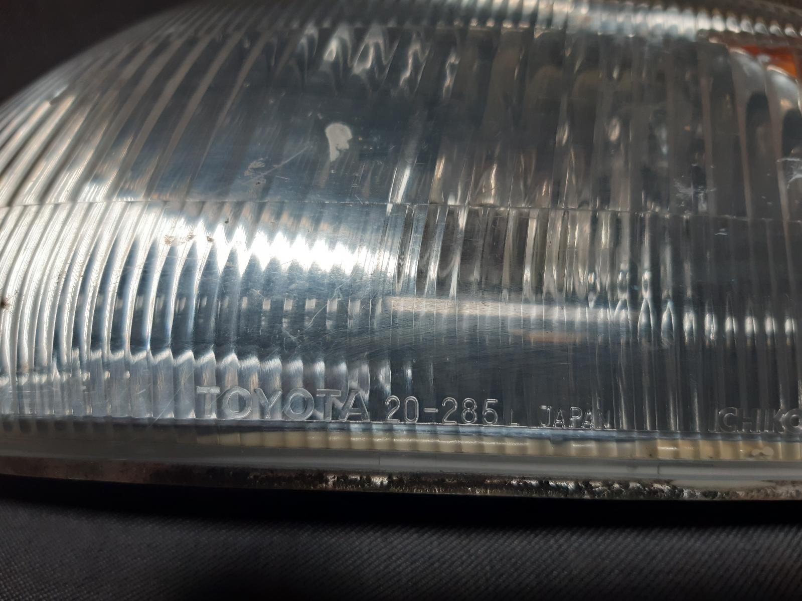 1988 TOYOTA CARINA Left Indicator/Fog/Side Contact us for Photo