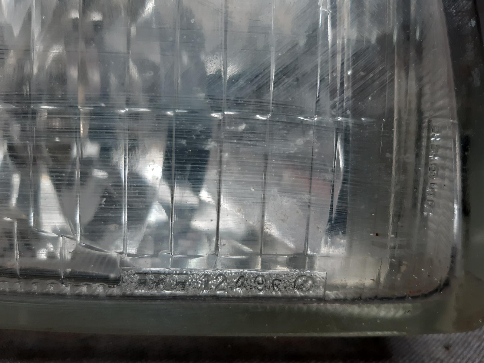 1990 NISSAN BLUEBIRD Right Headlamp Contact us for Photo