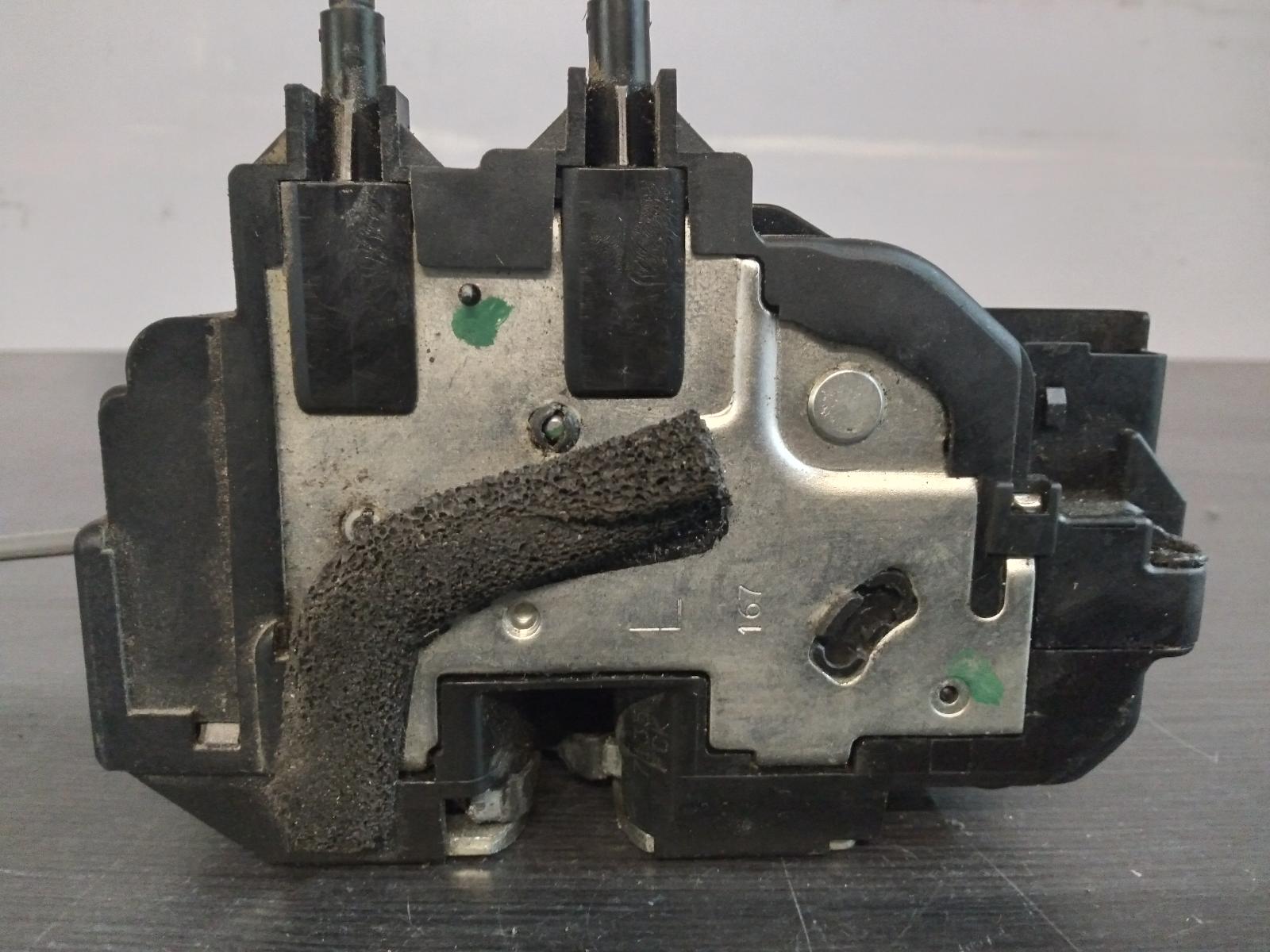 2007 NISSAN DUALIS Door/Boot/Gate Lock Contact us for Photo