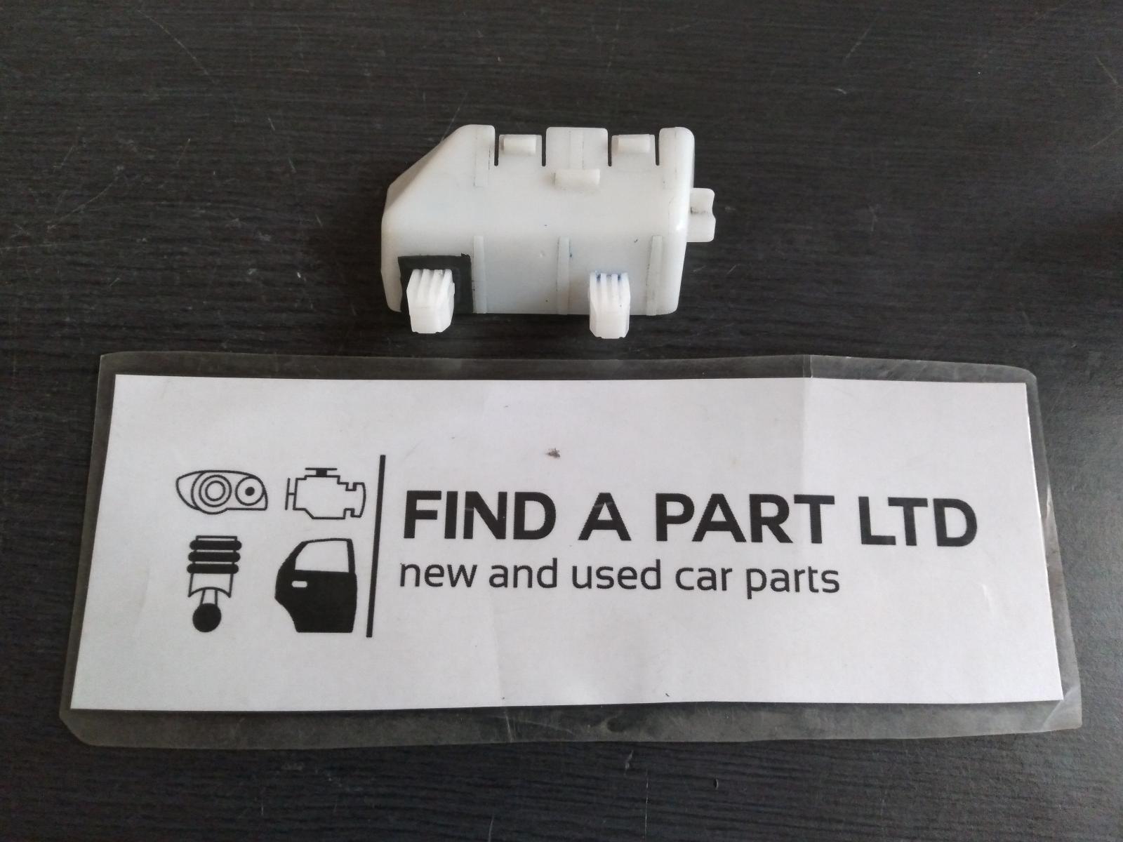 View Auto part R/Bar Bracket/Reinfo NISSAN DUALIS 2007