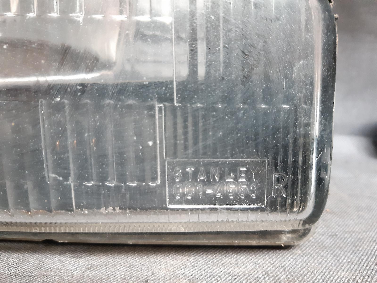 1985 HONDA CRX Right Headlamp Contact us for Photo
