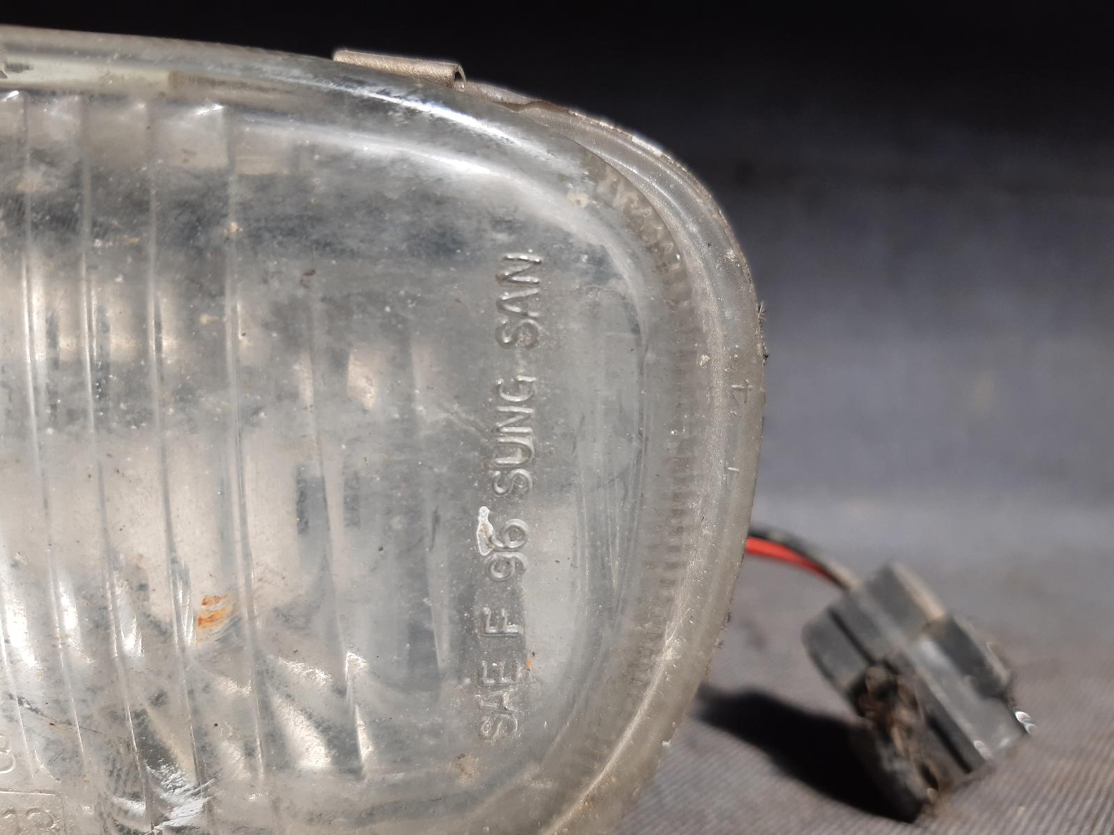 1997 DAEWOO NUBIRA Left Indicator/Fog/Side Contact us for Photo