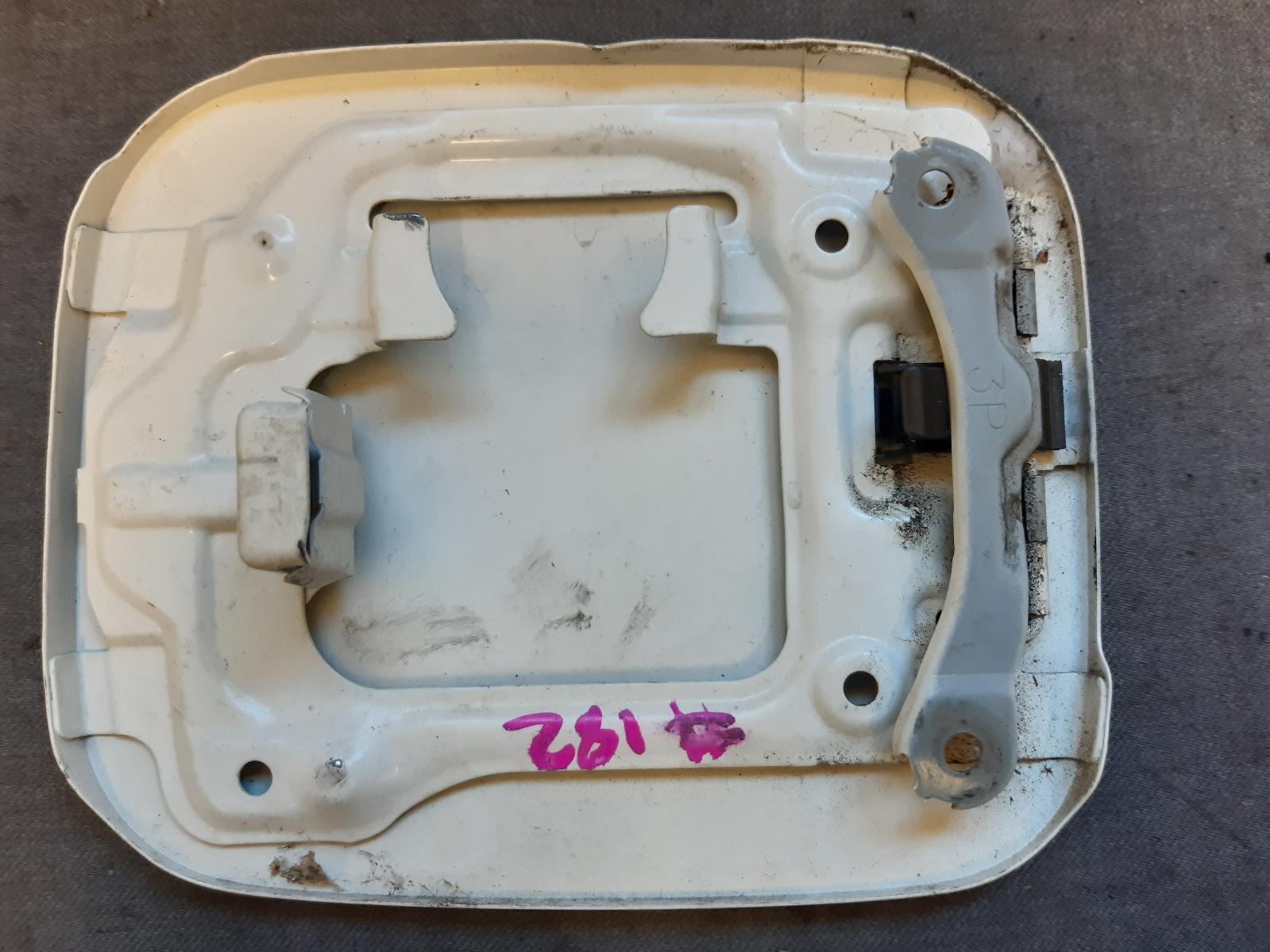 2004 TOYOTA IPSUM (NZ ONLY) Fuel Door / Filler Contact us for Photo