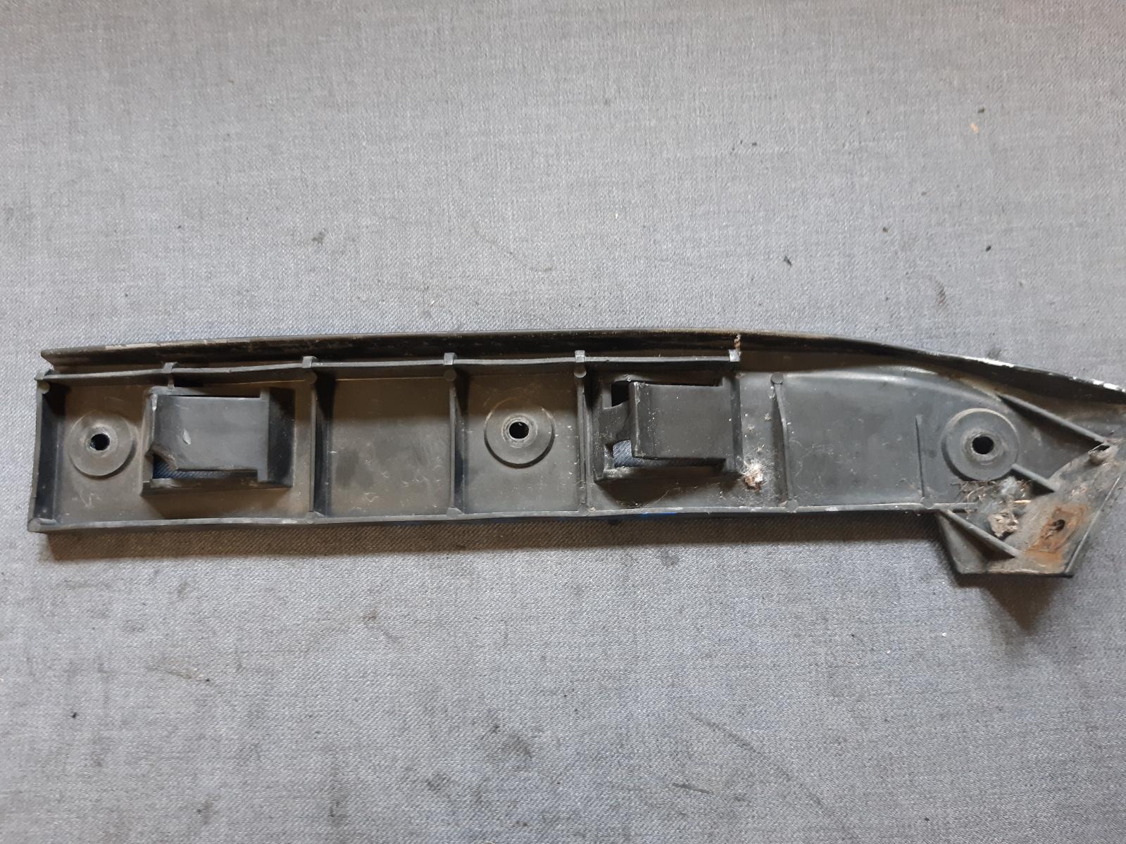 2000 VOLKSWAGEN GOLF F/Bar Reinforc/Brack Contact us for Photo