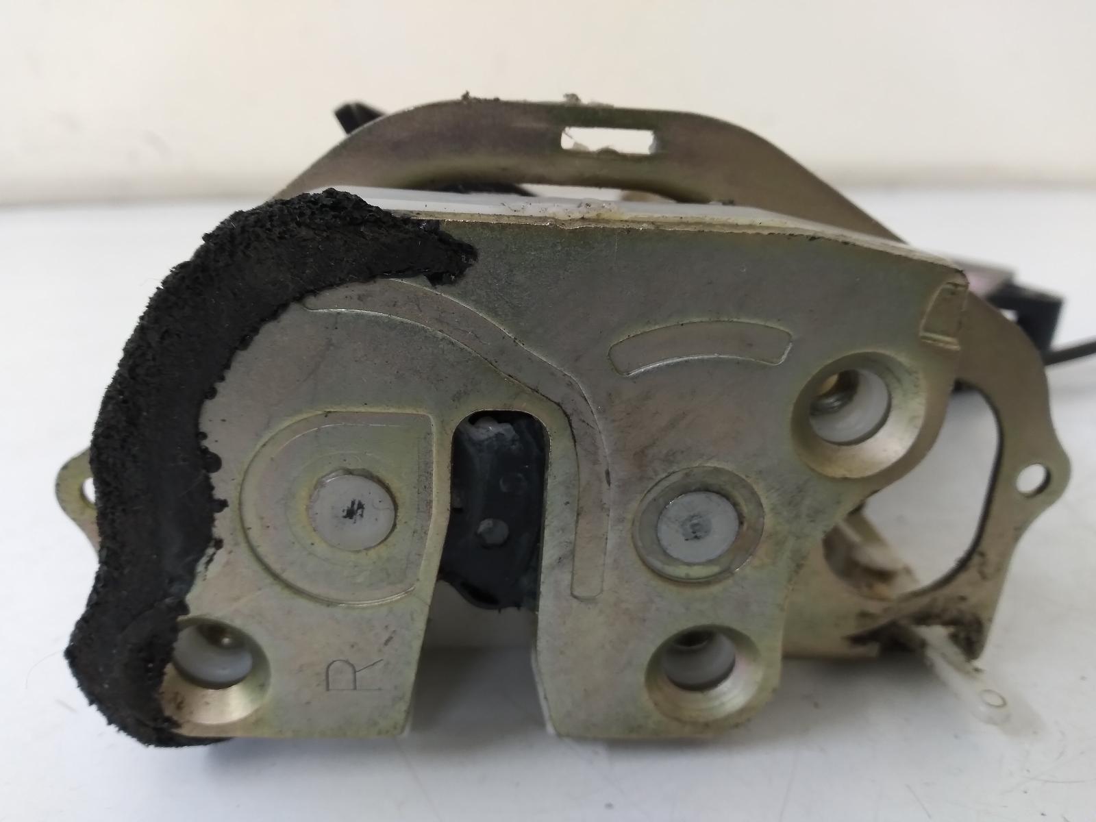 2004 MAZDA VERISA Door/Boot/Gate Lock Contact us for Photo