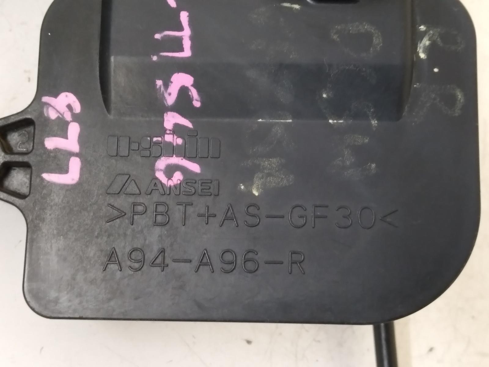 2004 MAZDA VERISA Door/Boot/Gate Lock Contact us for Photo