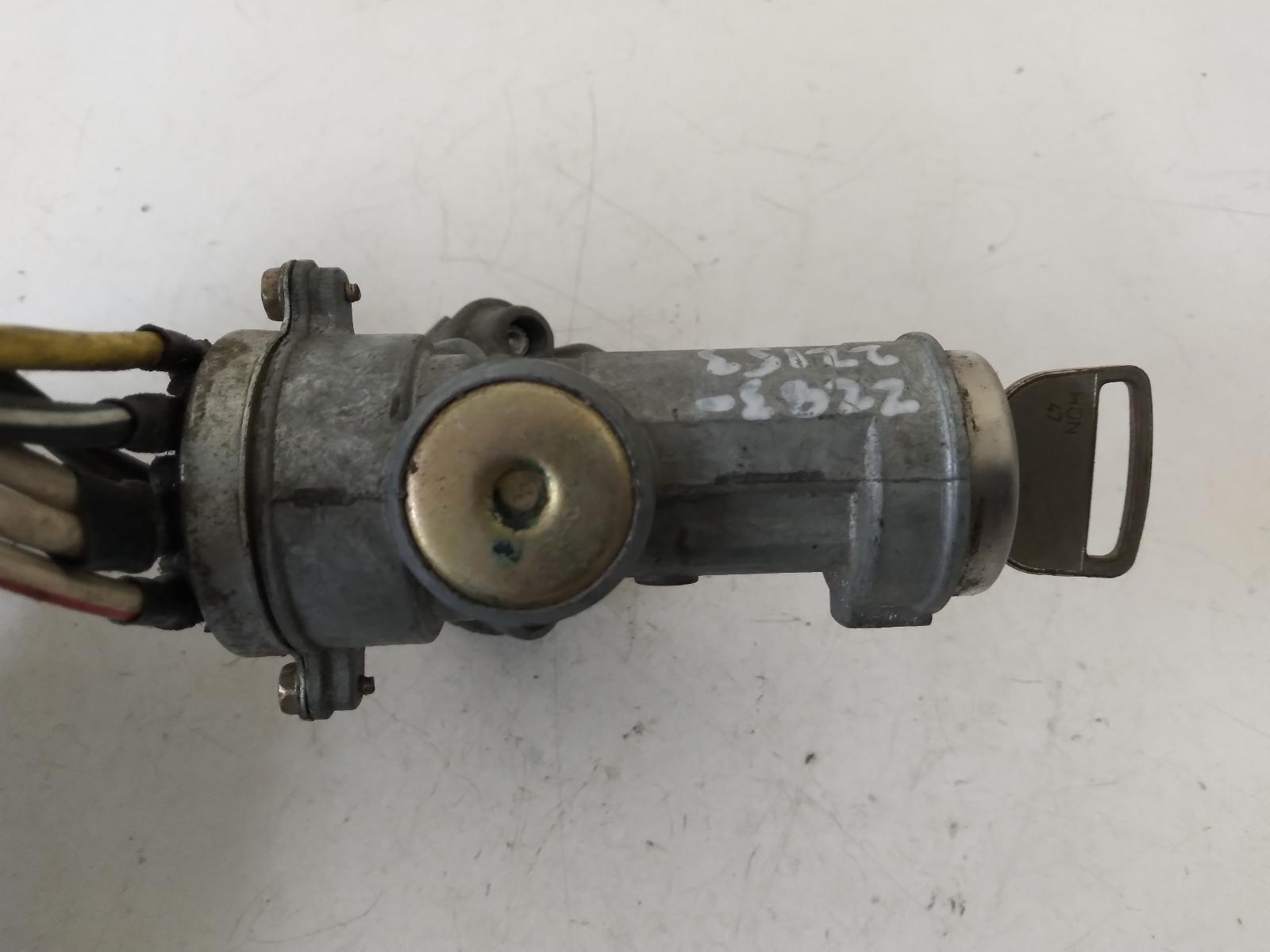1987 HONDA INTEGRA Ignition W/ Key Contact us for Photo
