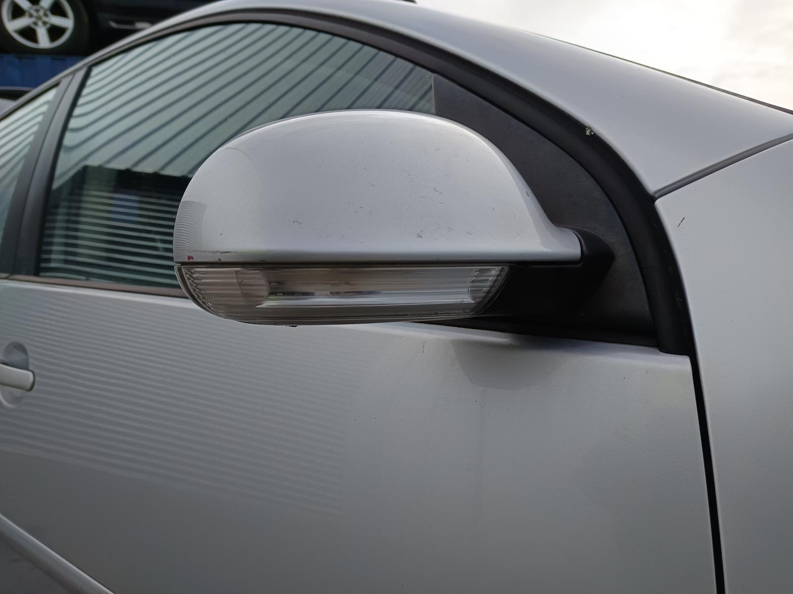 View VOLKSWAGEN GOLF 2007 5_DOOR Hatchback Breaking