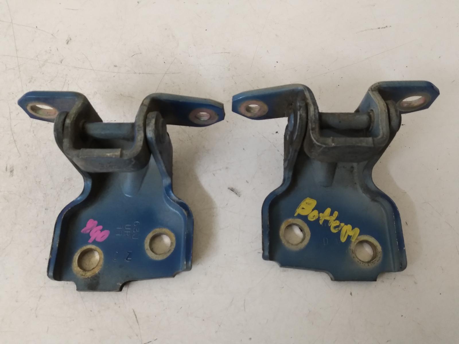 2006 SUZUKI SWIFT Door Hinge/Runner Contact us for Photo