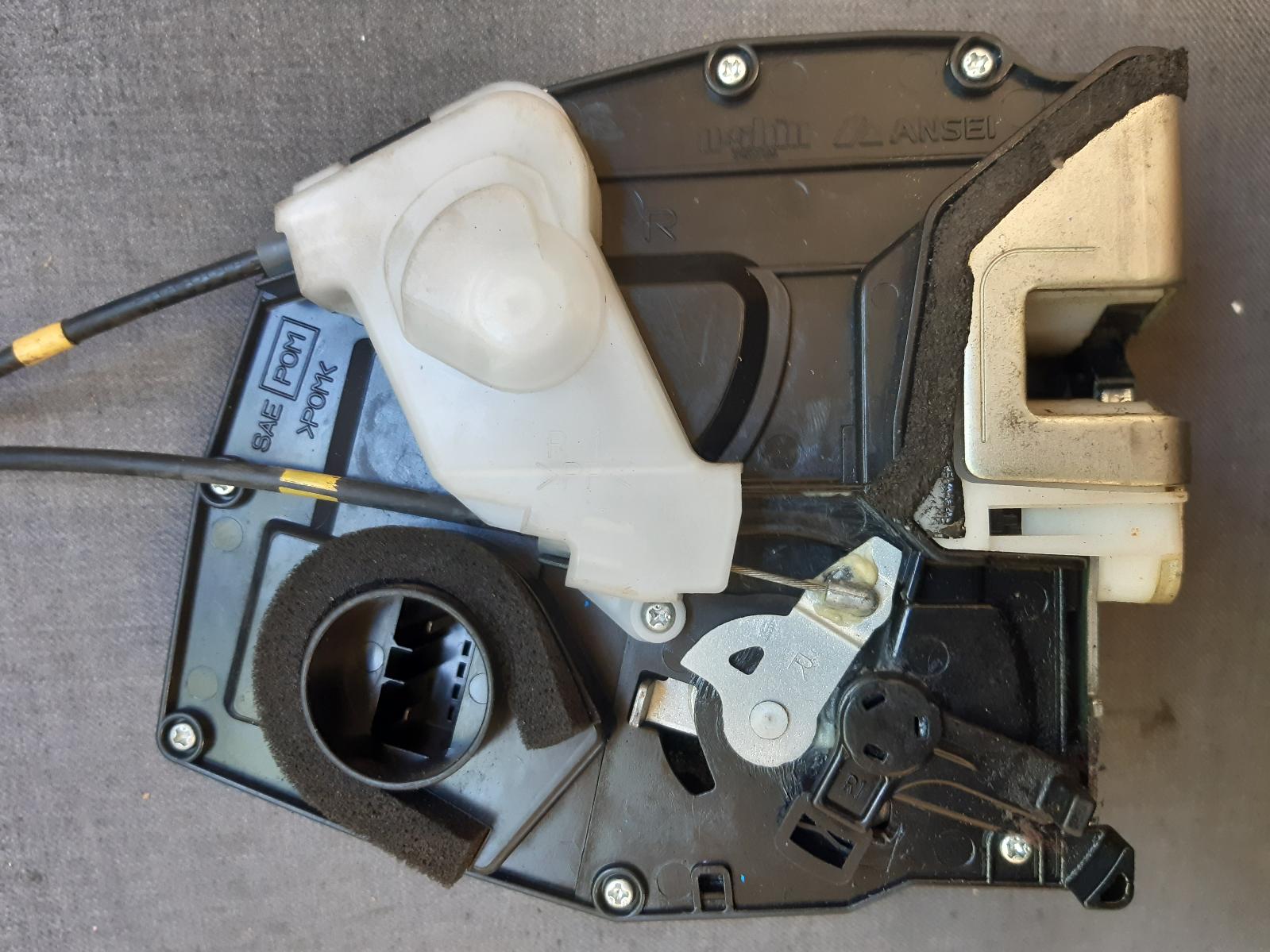 2006 SUZUKI SWIFT Door/Boot/Gate Lock Contact us for Photo