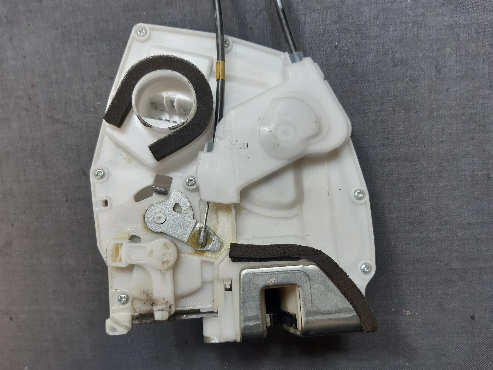 2006 SUZUKI SWIFT Door/Boot/Gate Lock Contact us for Photo