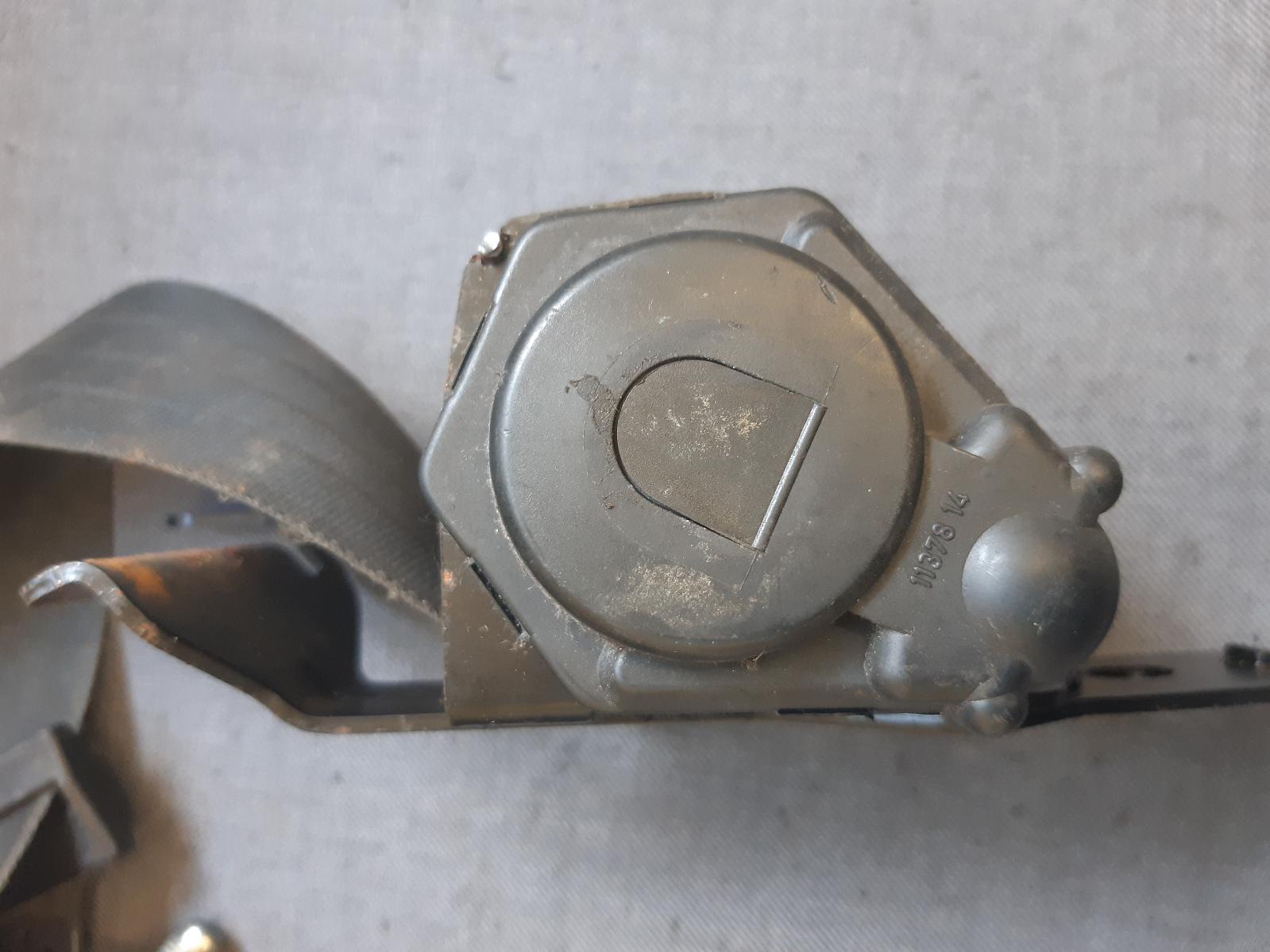 1995 MITSUBISHI MAGNA Seatbelt/Stalk Contact us for Photo