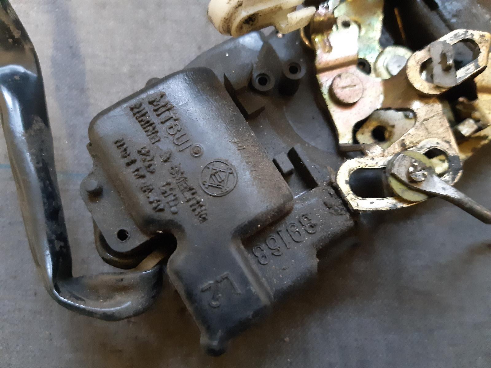 1995 TOYOTA LEVIN Door/Boot/Gate Lock Contact us for Photo