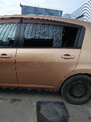 View NISSAN TIIDA 2008   Breaking