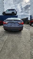 View HYUNDAI I45 2010 4 Door Sedan Breaking