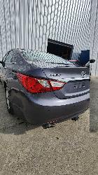 View HYUNDAI I45 2010 4 Door Sedan Breaking