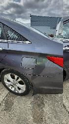 View HYUNDAI I45 2010 4 Door Sedan Breaking