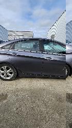 View HYUNDAI I45 2010 4 Door Sedan Breaking