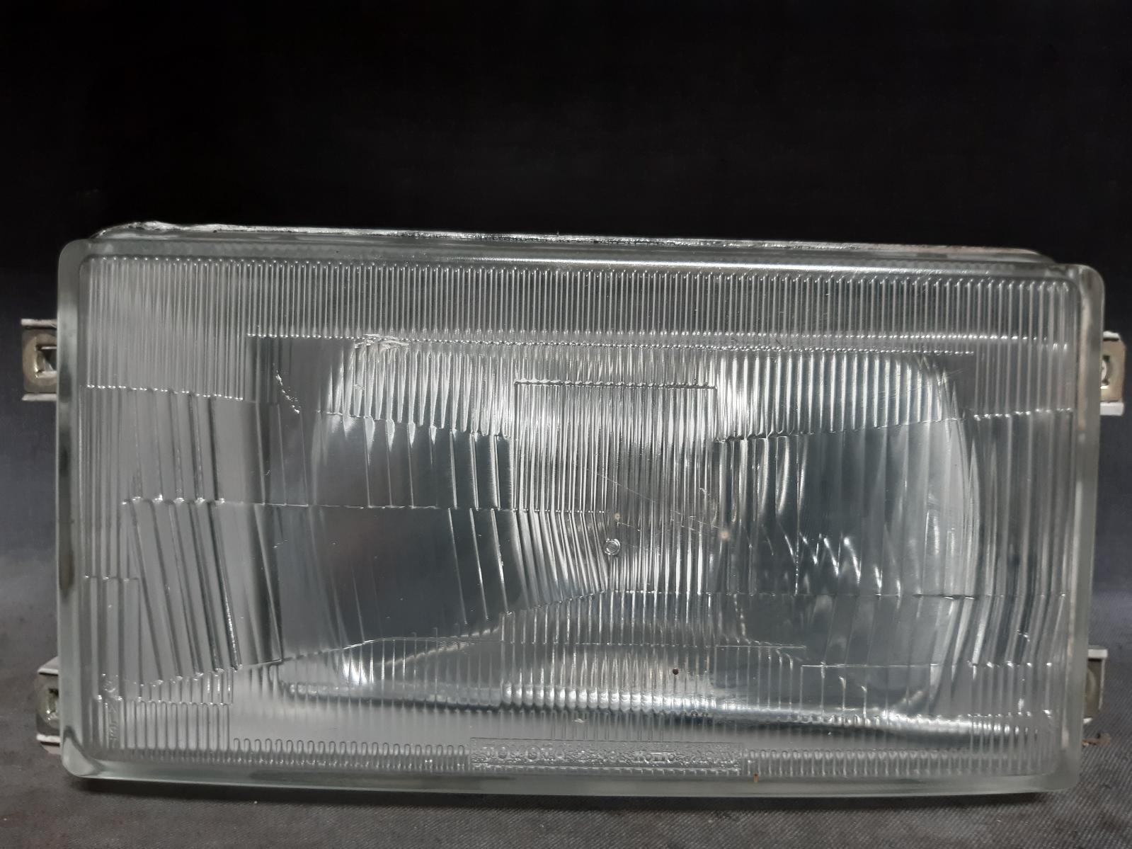 View Auto part Left Headlamp TOYOTA LITEACE 1989