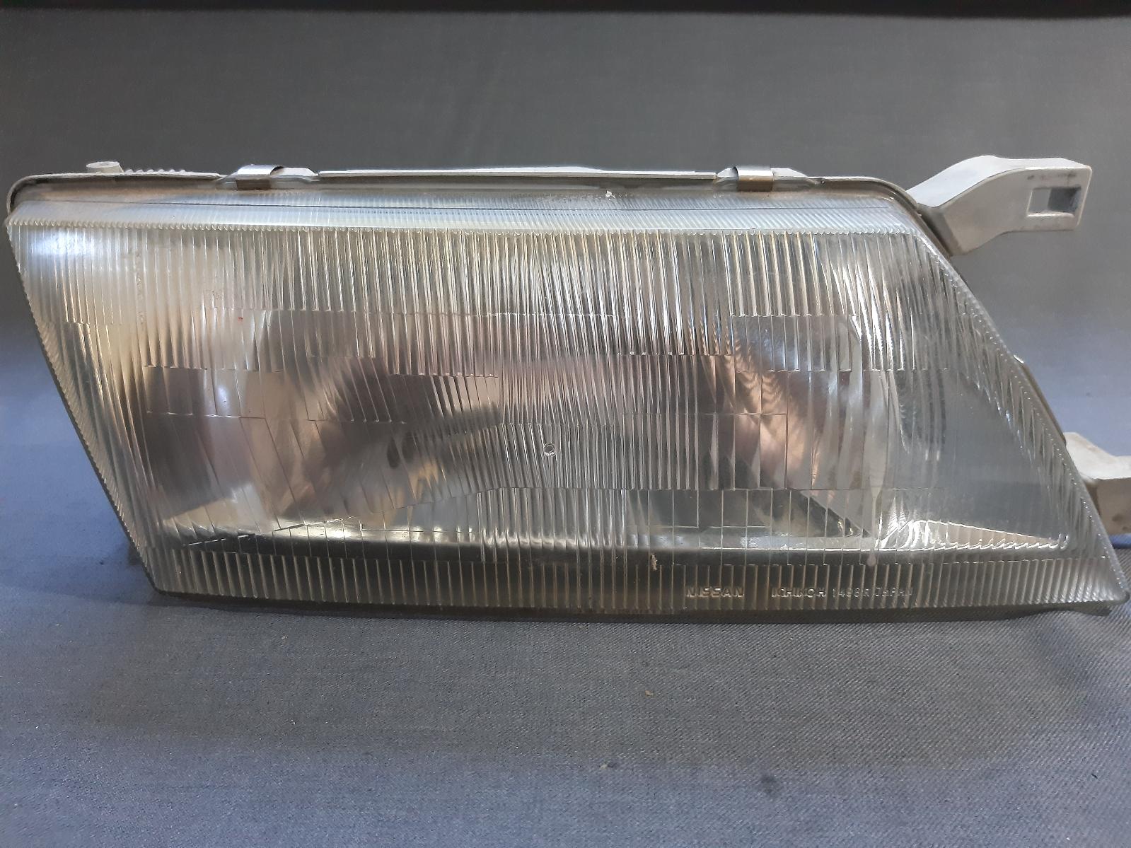 View Auto part Right Headlamp DATSUN SUNNY 1996